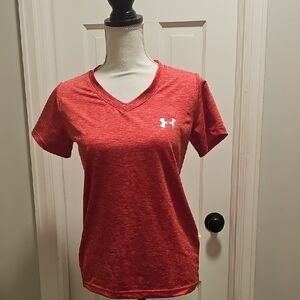 Under Armour Women's Heathered Red V-Neck Tee